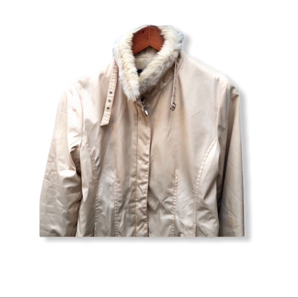 Master Max Jacket With Rabbit Fur Trim - Picture 9 of 9